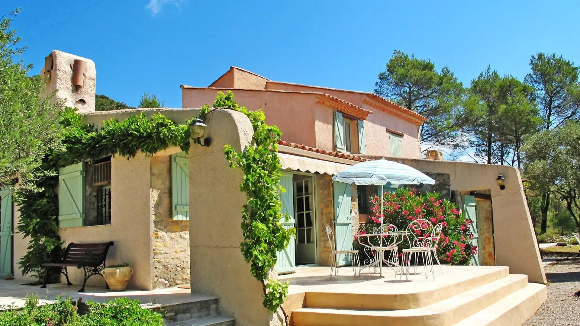 Holiday Home Pascaire By Interhome Forcalqueiret