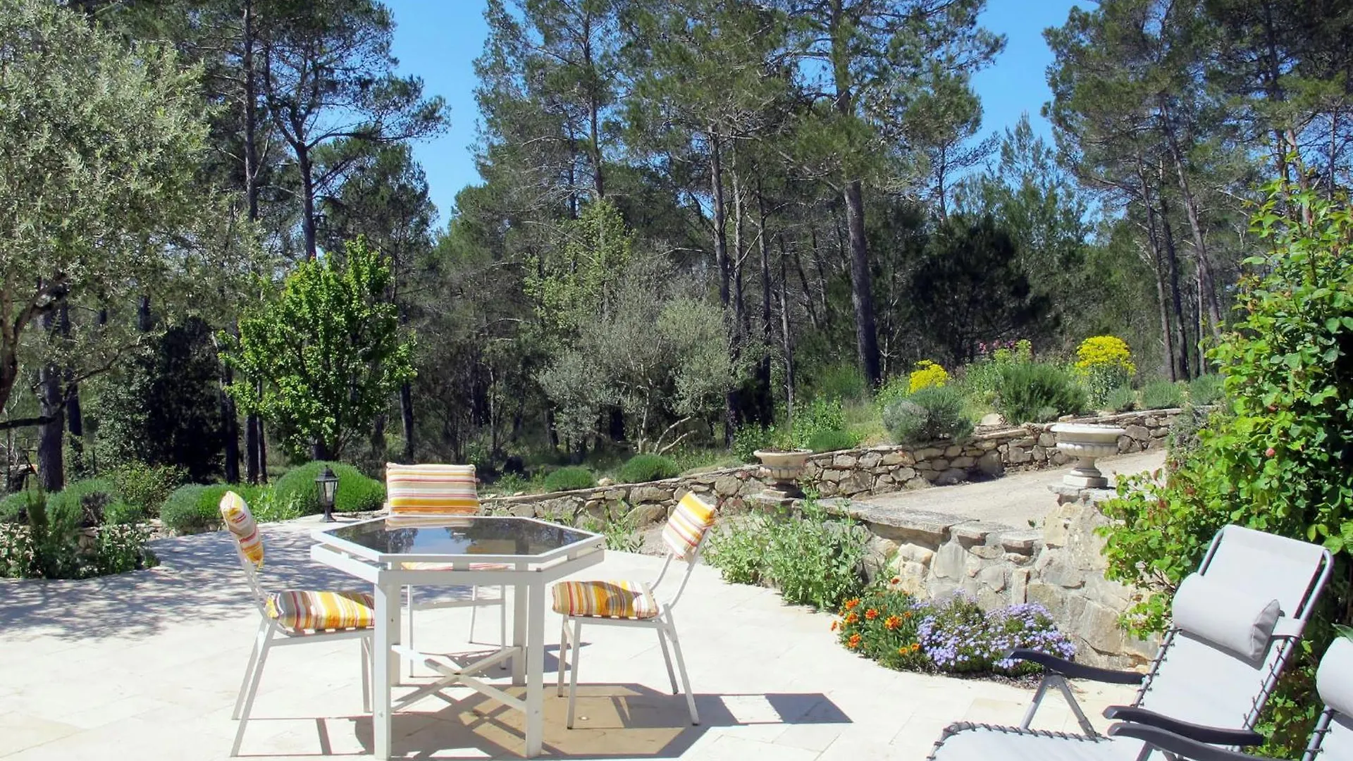 Holiday Home Pascaire By Interhome Forcalqueiret